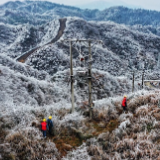 国网洪江市供电公司：战“雪山” 保供电