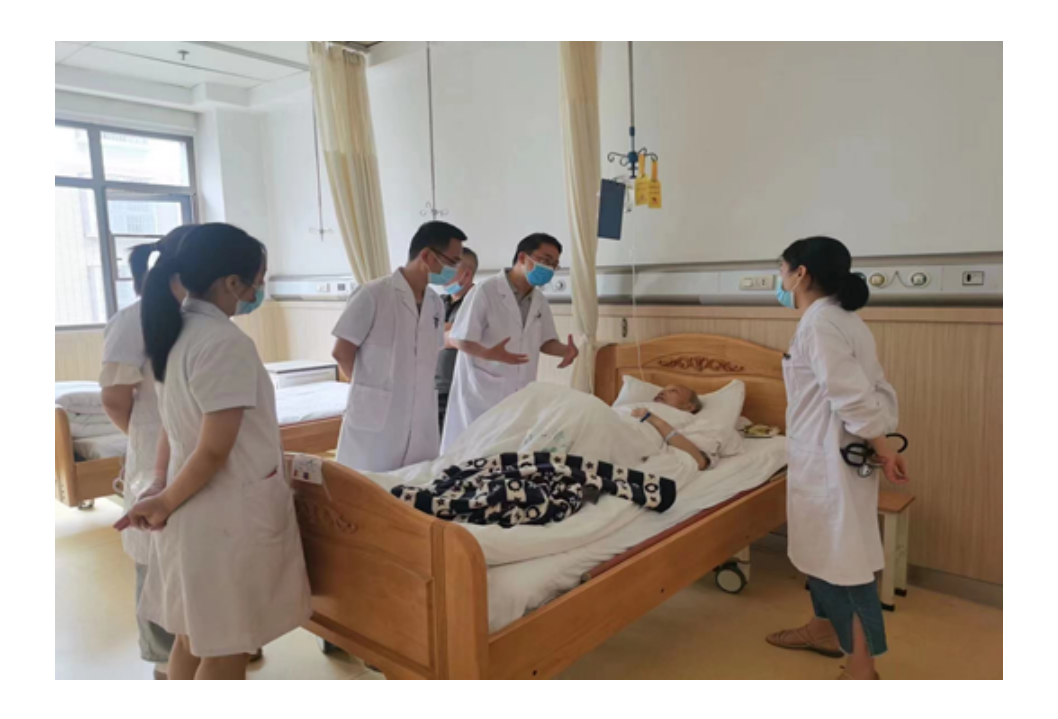 怀化市肿瘤医院消化道肿瘤内科开展“医疗资源下基层”系列活动