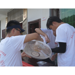 会同：修家电、搭凉亭、教科学……这股“青春力量”在铺坪村“盛放”