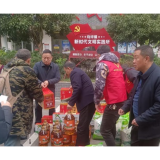 新春送福惠民生 溆浦均坪镇开展“迎新春 送温暖”走访慰问活动