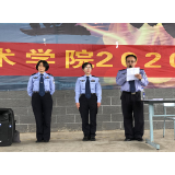 民警组团！将法治宣传送到群众身边