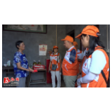 麻阳助残志愿者协会走访慰问困难残疾人家庭
