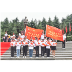 把思政小课堂与社会大课堂有机融合 ——湖医师生在实践中学党史悟思想