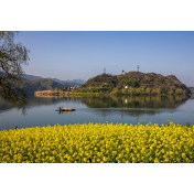 福地怀化.浪漫季丨春来江水绿如蓝，能不忆滩头