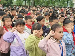 洪江市黔城镇双溪中心小学：立规矩于心 守规矩于行