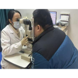 两名少年突然看不清!怀化爱尔紧急救治,这些信号一定要警惕