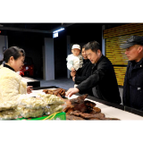 辰溪县鸿福集贸市场春季农产品展销会盛大启动