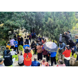 迎县庆系列群众文化活动火热启幕——“院坝村歌”大擂台首场比赛在新晃鱼市晏家“喊山”开锣