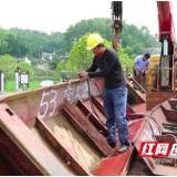全面禁捕 邵阳县352艘兼业渔船切割上岸
