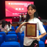 新邵谢慧卉：省平面模特展示一等奖获得者的“星路历程”