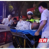 双清交警:开启生命通道 救人于危难