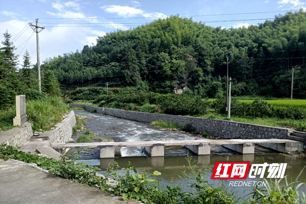 大源村扶贫项目粮食生产水利基础设施建设（2）.jpg