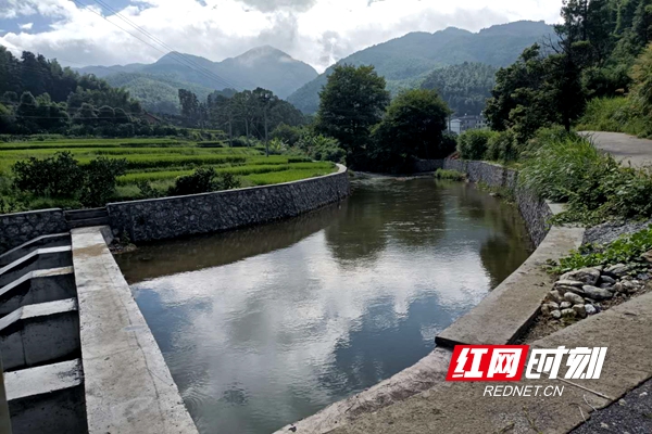 大源村扶贫项目粮食生产水利基础设施建设（1）.jpg