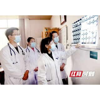 托起生命的曙光——记邵阳学院附属第一医院血液肿瘤科