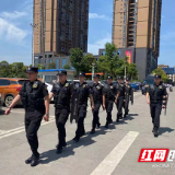 组图 | 坚守岗位护航“五一” 武冈公安用坚守诠释最美的“警”色