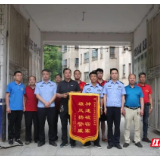 邵东：“感谢你们，不分昼夜为民办实事！”