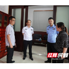 隆回县开展“亮剑行动”及“万人集中执法”工作督查