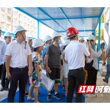 邵阳房产企业举行工地开放日活动 让住家更安心