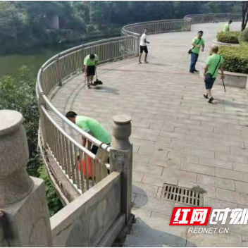 大祥区水利局开展“创建美丽和谐家园”志愿服务活动
