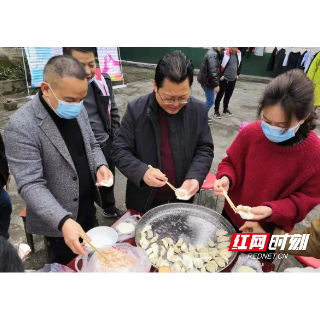 新宁：集中供养显党恩 敬老院里乐融融