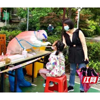 吃得苦、霸得蛮、“狠”得下心的邵阳学院附属第二医院“大白”