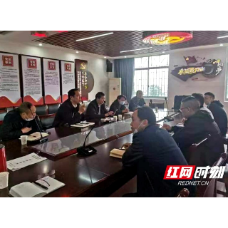 邵阳：结合实际，科学规划，共同推进教育事业发展
