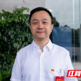 周垚：建成国际化营商环境标杆区区行政审批服务局责无旁贷