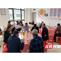 暖胃又暖心！新开铺社区“爱心食堂”开餐