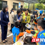 人大代表现场视察 助推“幼有所育”向“幼有优育”转变