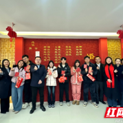 春节前夕婚姻登记迎高峰 暖心服务与“甜蜜经济”共绘幸福画卷