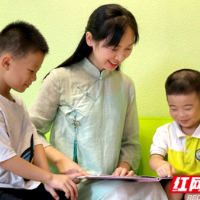 致美丽的她们：“龙妹”乘风 光芒万丈