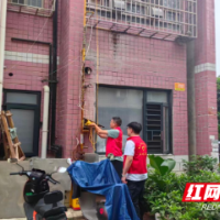 联合整治“飞线充电” 筑牢老旧小区安全防线