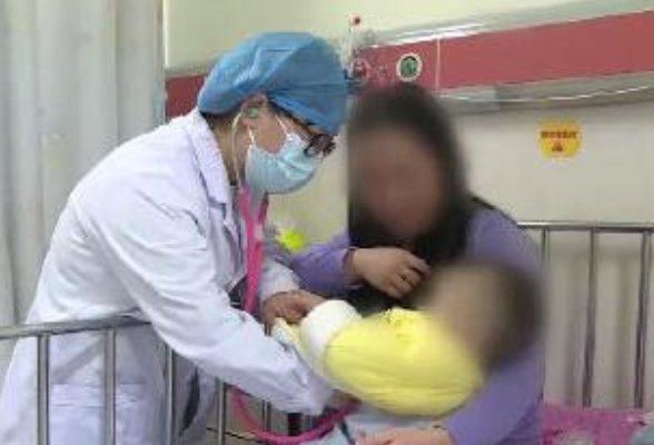 外婆给10个月婴儿刮痧致其面部溃烂 医生提醒：刮痧并非人人适用