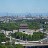 镜头里的十年·奔向美好丨穿越中轴线 看北京点滴之变