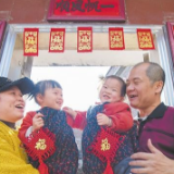张灯结彩迎新春