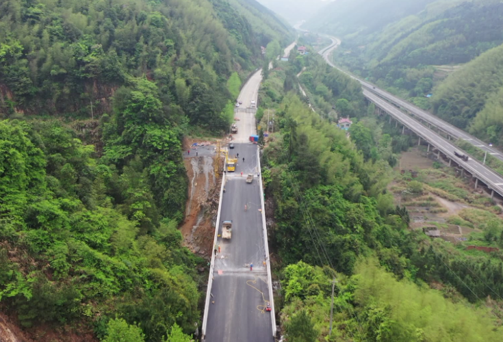 航拍丨全药冲大桥4月20日恢复通车 