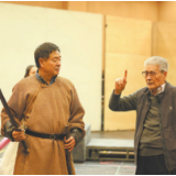 把生命献给舞台 把经典留给观众（逐梦·致敬功勋党员17）