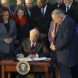 美媒：为何美国模仿“一带一路”难获成功