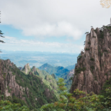 Magnificent Huangshan Mountain appreciated by the world