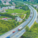 金融创新助企稳健前行（财经眼·助企纾困在行动）