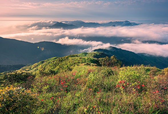 中国旅游日： 一起领略罗霄山脉的自然美景