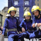 劳动者之歌｜玛尼坚：做合格的“蓝朋友”