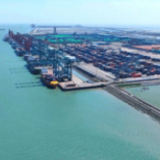 跟着总书记的考察足迹丨天空视角看我国最大的煤炭下水港