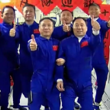 太空会师！