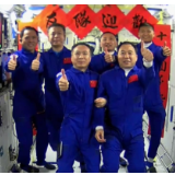 热评丨跑稳“接力赛” 逐梦太空永无止境
