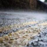 暴雨高温预警齐发:湖南中北部有大到暴雨 湖南南部超37℃