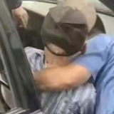 植物人办残疾证需本人到场,“奇葩证明”为何还在?