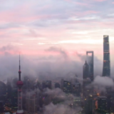 东方风来世界暖