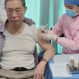 一起“苗苗苗”！钟南山喊你尽快打疫苗