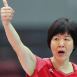 郎平官宣卸任中国女排主教练：任务完成，第一站是给老妈扫墓